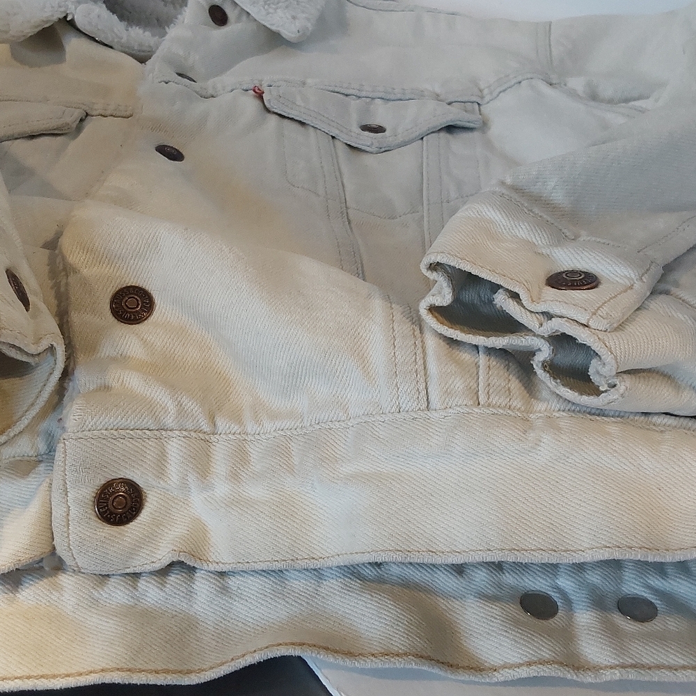 Vintage 90s Levi’s Sherpa Denim Trucker Jacket Light Wash Size S USA - Picture 11 of 13